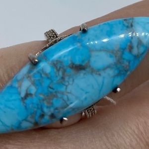 Blue Sediment 925 Silver Ring with tiny Diamonds